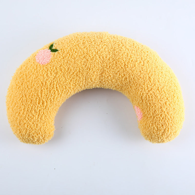 U-Shaped Calming Pillow for Cats and Dogs