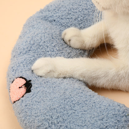 U-Shaped Calming Pillow for Cats and Dogs