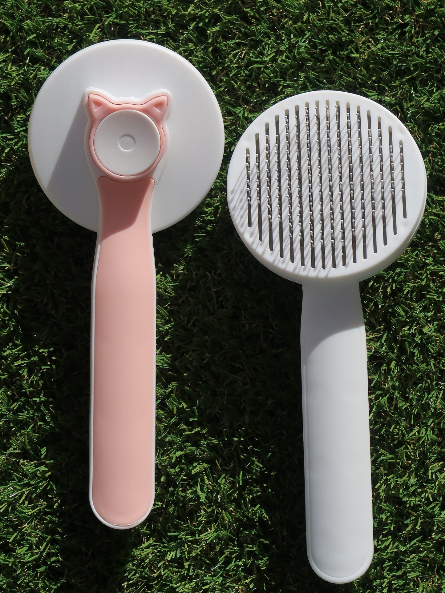 Easy-Clean Pet Slicker Brush [Powder]