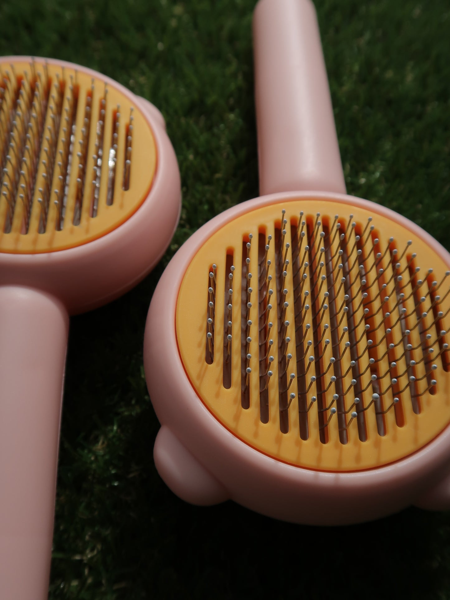 Gentle Grooming Pet Brush [Powder]