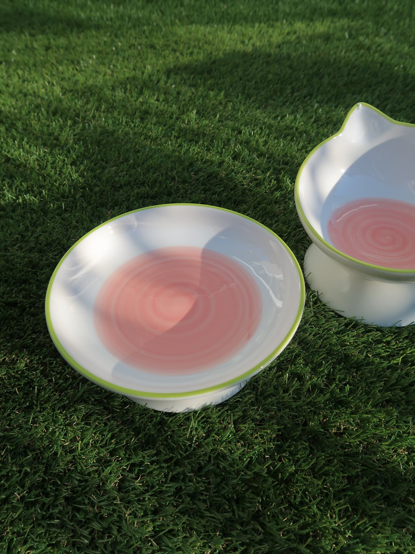 Elevated Cat Bowl – Ceramic Anti-Black Chin Feeder