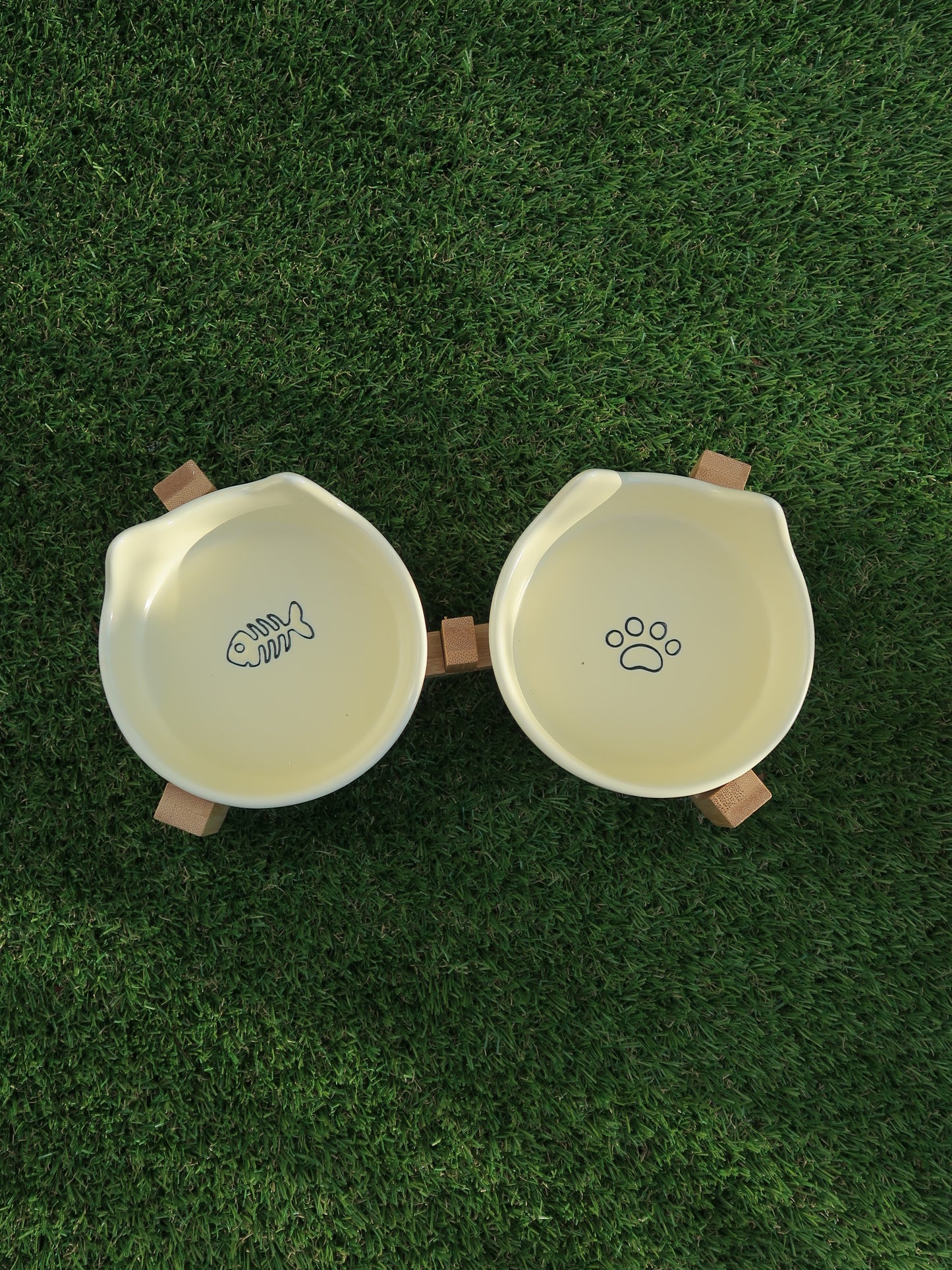 Cat‑Ear Ceramic Pet Bowl Duo [Yellow]