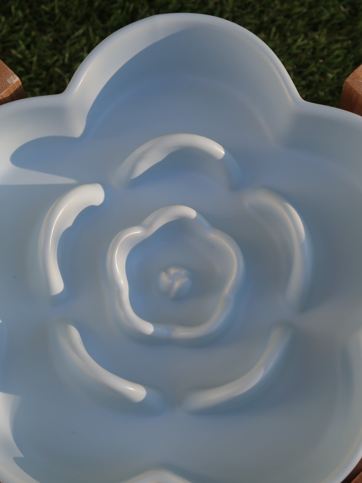 Ceramic Slow Feeder Bowl [Blue]