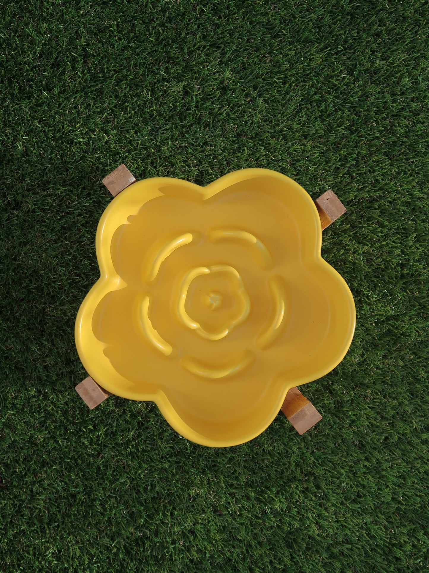 Ceramic Slow Feeder Bowl [Lemon]