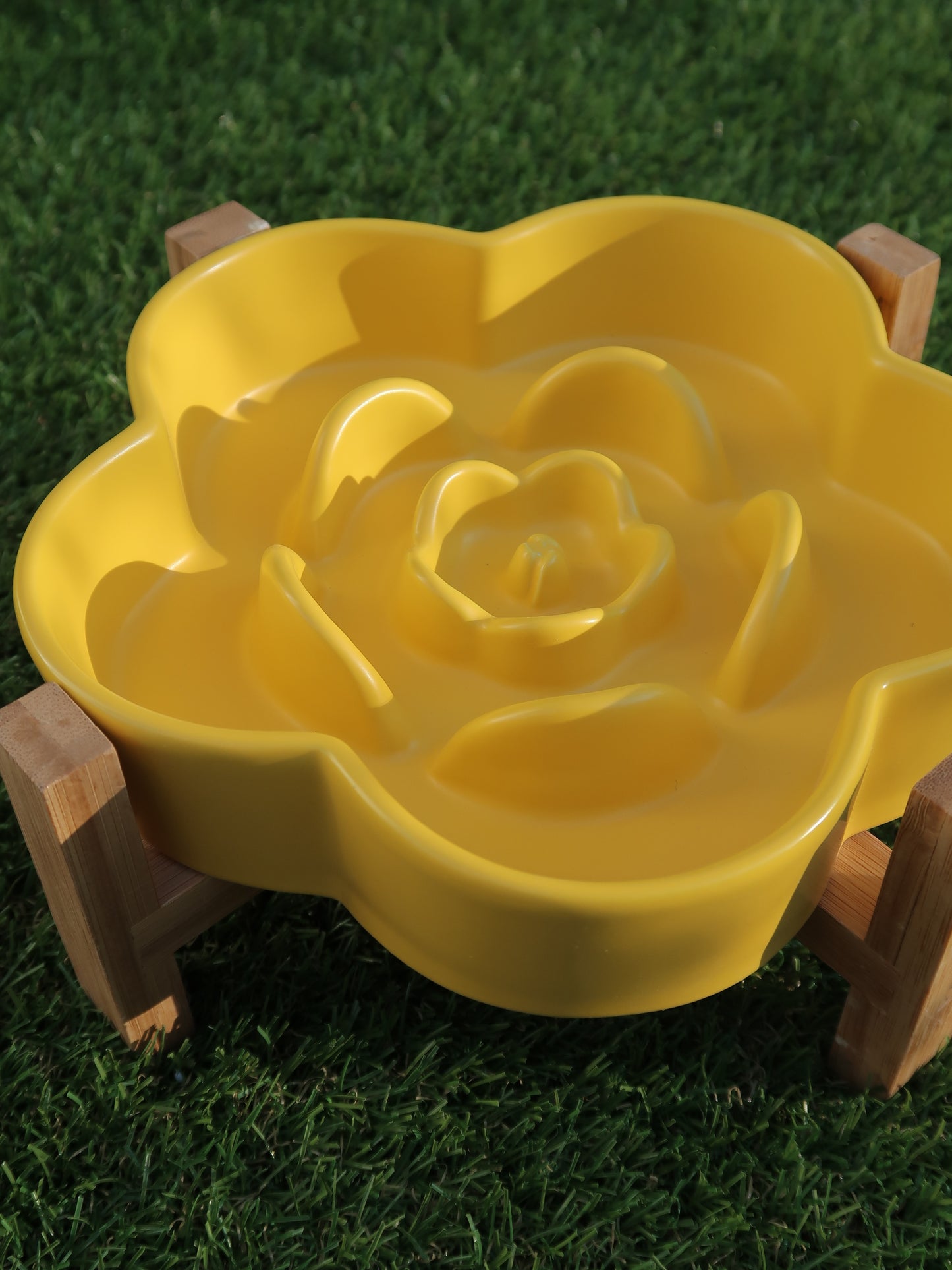 Ceramic Slow Feeder Bowl [Lemon]