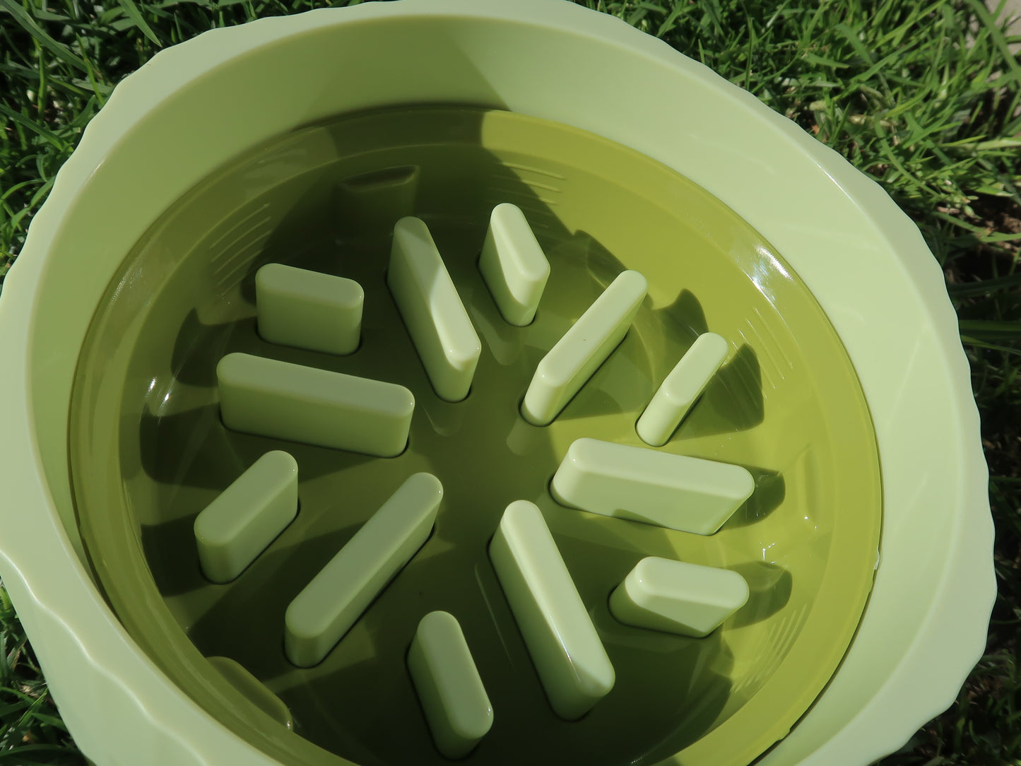 Two-way Slow Feeder Bowl [Matcha Green]